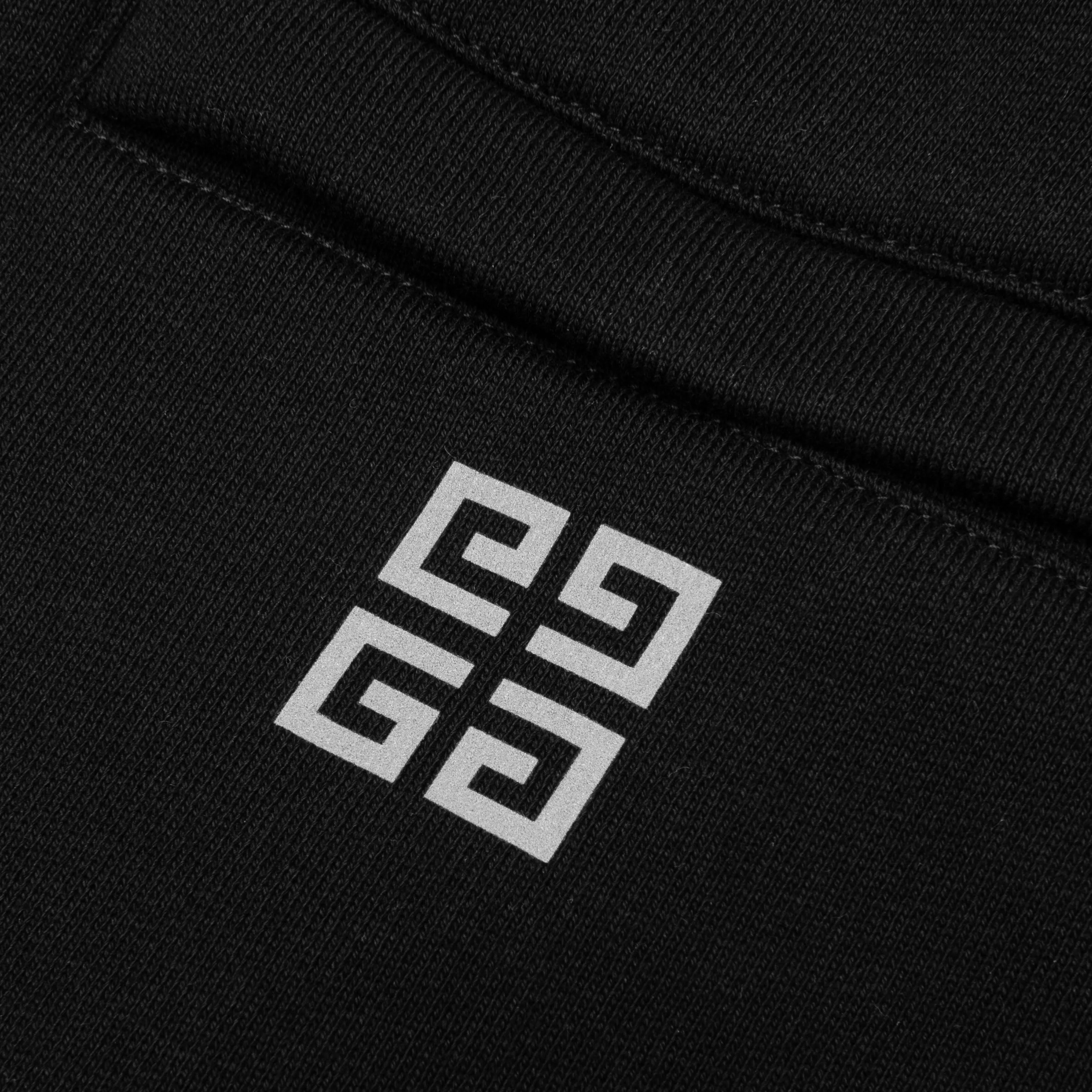 Reflective Bermuda Shorts - Black